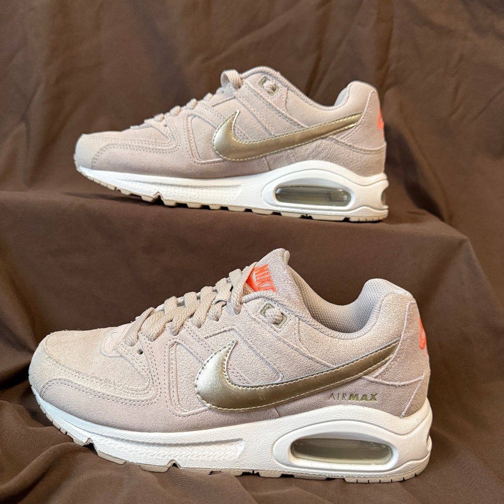 Nike Womens Air Max Command Premium 'String Metallic Gold'